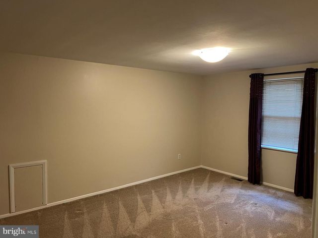 5 MADISON MILLS CT, Baltimore, MD 21228