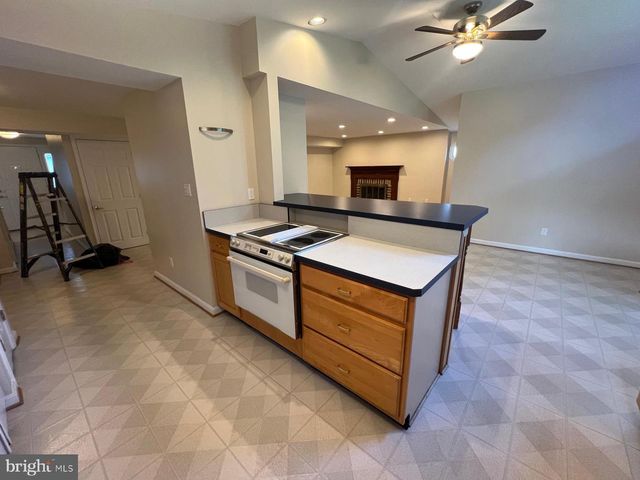 5 MADISON MILLS CT, Baltimore, MD 21228