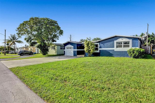 7221 Fairway Boulevard, Miramar, FL 33023