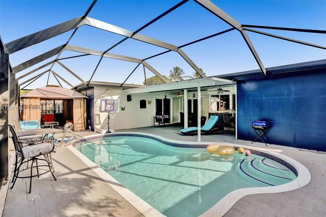 7221 Fairway Boulevard, Miramar, FL 33023