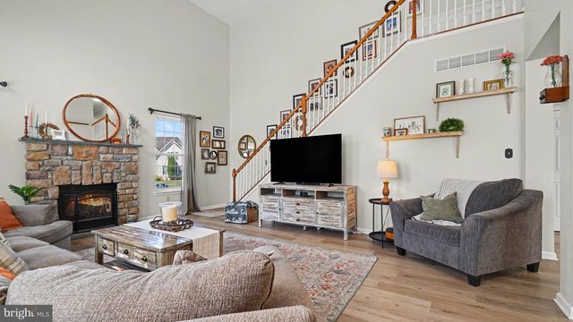 2011 WILLOWWOOD DR, Royersford, PA 19468
