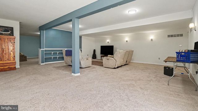 2011 WILLOWWOOD DR, Royersford, PA 19468