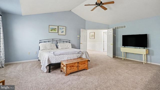 2011 WILLOWWOOD DR, Royersford, PA 19468