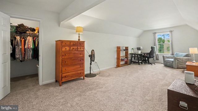 2011 WILLOWWOOD DR, Royersford, PA 19468