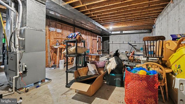 2011 WILLOWWOOD DR, Royersford, PA 19468