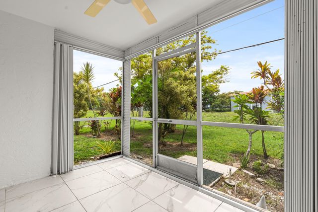3090 Holiday Springs Boulevard Unit 109, Margate, FL 33063