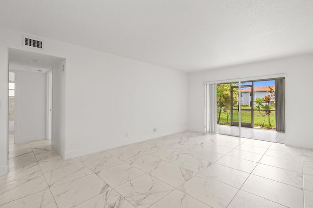 3090 Holiday Springs Boulevard Unit 109, Margate, FL 33063