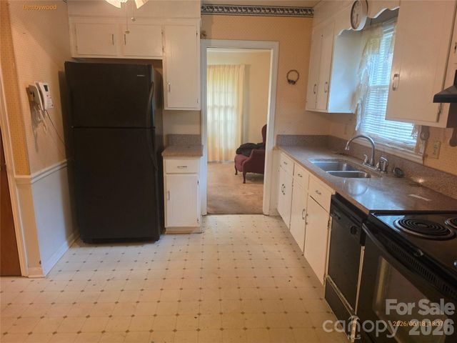 8402 Hemby Wood Drive, Indian Trail, NC 28079