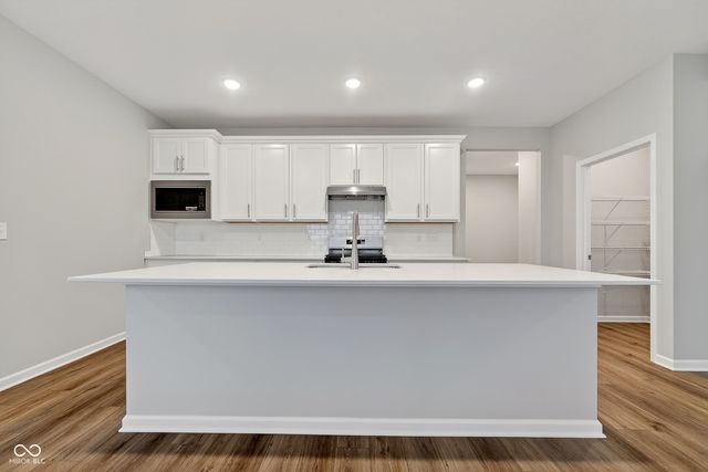 13288 Roundtop Road, Noblesville, IN 46060
