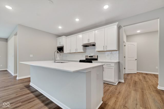 13288 Roundtop Road, Noblesville, IN 46060