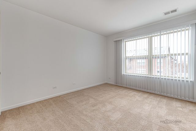 726 N Keystone Lane, Vernon Hills, IL 60061