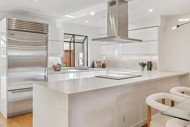 716 Ramona Street, Palo Alto, CA 94301