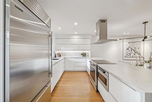 716 Ramona Street, Palo Alto, CA 94301