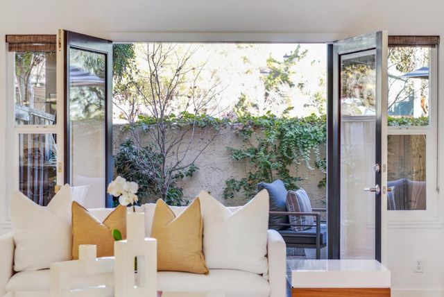 716 Ramona Street, Palo Alto, CA 94301