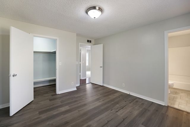 169 Timberlake Dr, Hendersonville, TN 37075