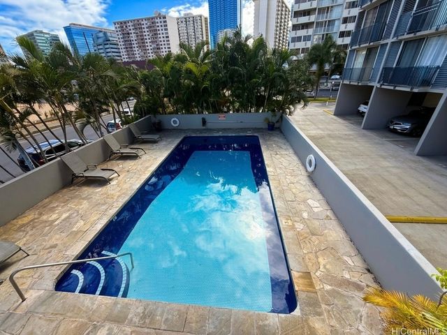 1650 Kanunu Street 916, Honolulu, HI 96814