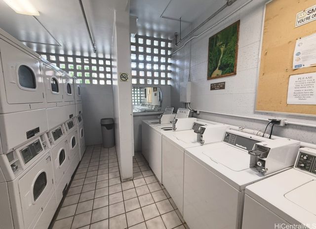 1650 Kanunu Street 916, Honolulu, HI 96814