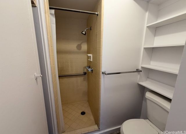 1650 Kanunu Street 916, Honolulu, HI 96814