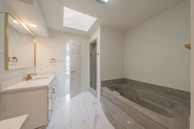 5893 Westhaven Drive, Fort Worth, TX 76132