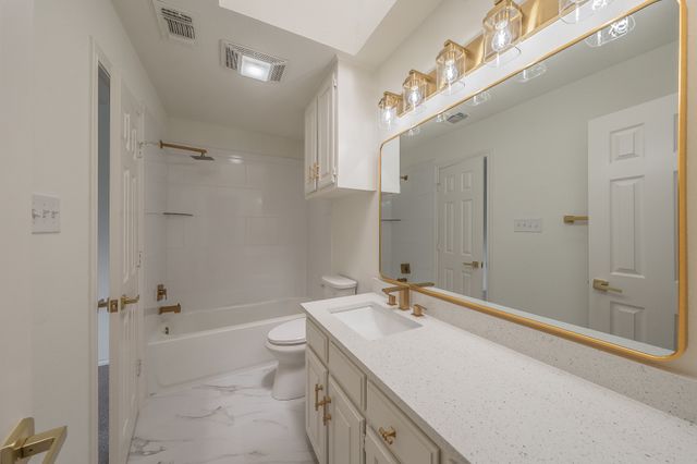 5893 Westhaven Drive, Fort Worth, TX 76132