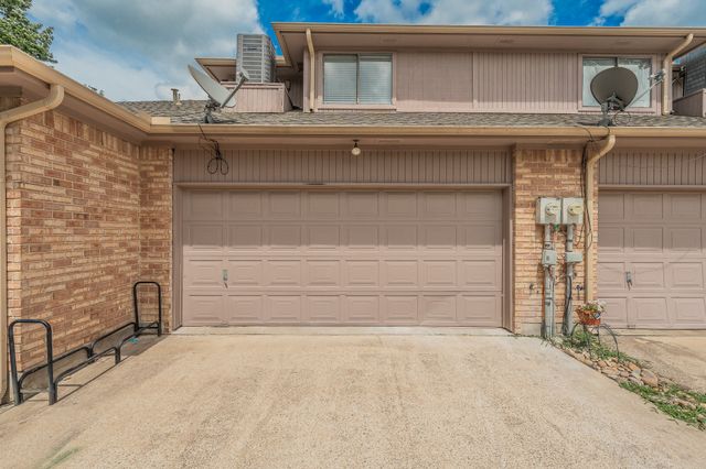 5893 Westhaven Drive, Fort Worth, TX 76132