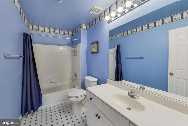 7905 OXFARM CT, Bowie, MD 20715