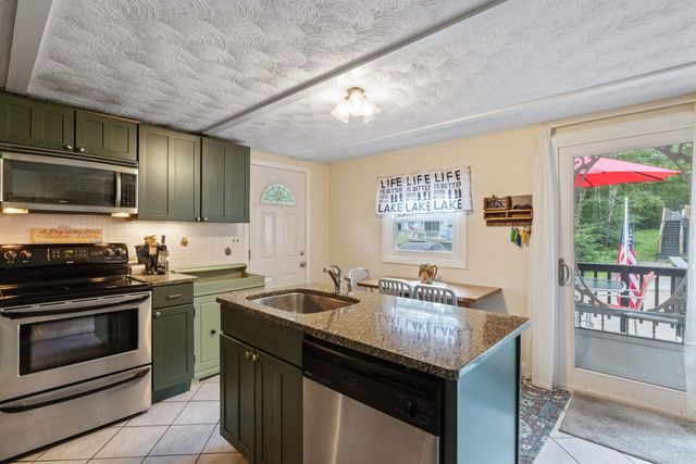 51 Mountain View Drive, Moultonborough, NH 03254