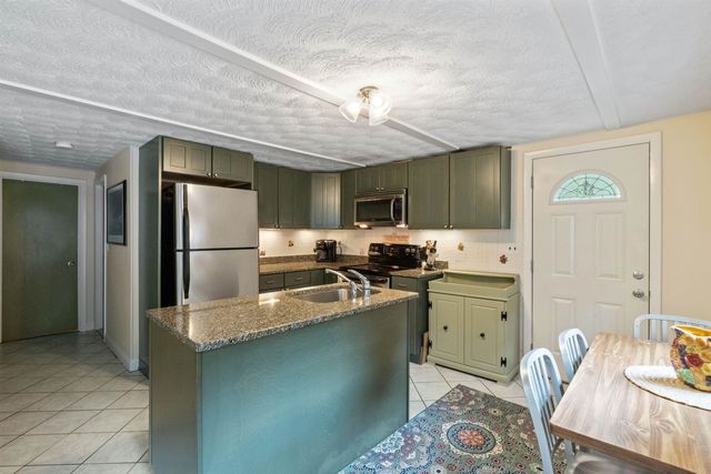 51 Mountain View Drive, Moultonborough, NH 03254