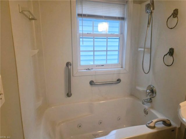 625 Center AVE, Newport News, VA 23601