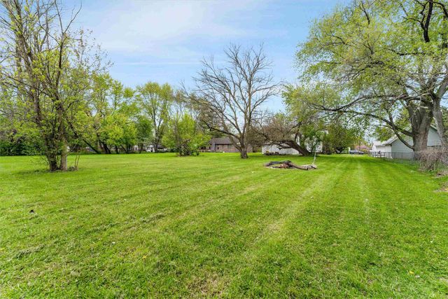 33600 Louise Avenue, Clinton Twp, MI 48035