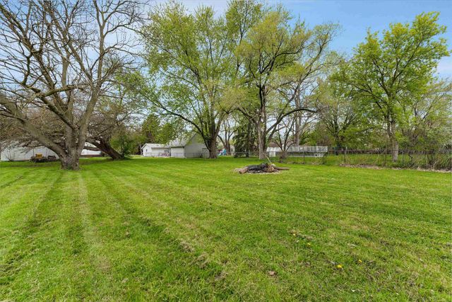 33600 Louise Avenue, Clinton Twp, MI 48035