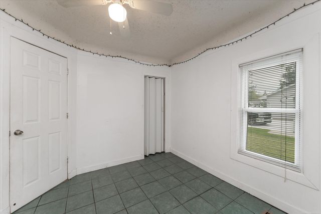 33600 Louise Avenue, Clinton Twp, MI 48035