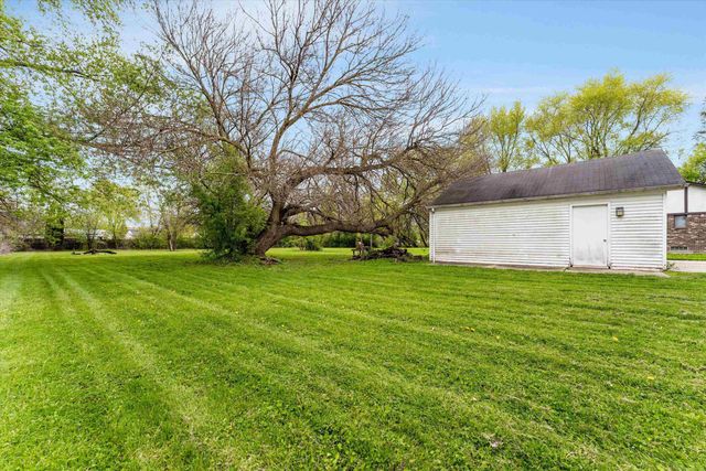 33600 Louise Avenue, Clinton Twp, MI 48035