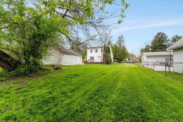 33600 Louise Avenue, Clinton Twp, MI 48035