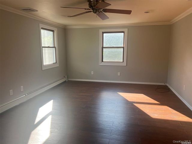 3 Thornridge Lane, South Setauket, NY 11720