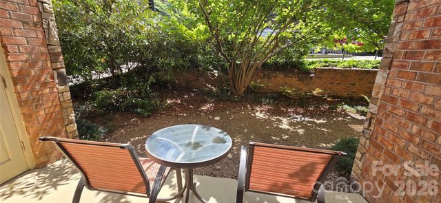 209 Bowling Park Road, Asheville, NC 28803
