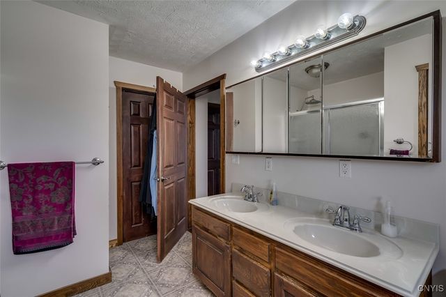 32021 Childs Road, Philadelphia, NY 13673