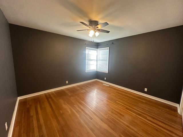 412 E Main Street, Morrison, IL 61270