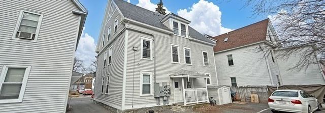 116-118 Walker St, Lowell, MA 01854