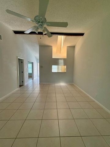 2054 SW Silver Pine Way 123-B, Palm City, FL 34990