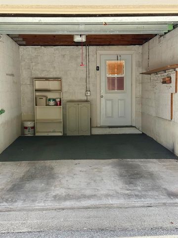 2054 SW Silver Pine Way 123-B, Palm City, FL 34990