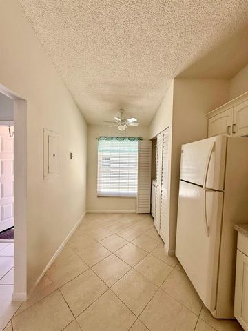 2054 SW Silver Pine Way 123-B, Palm City, FL 34990
