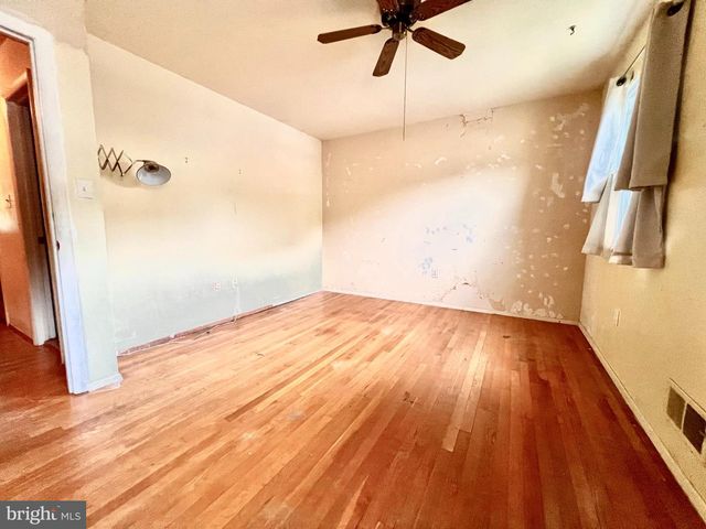14759 BARKSDALE ST, Woodbridge, VA 22193