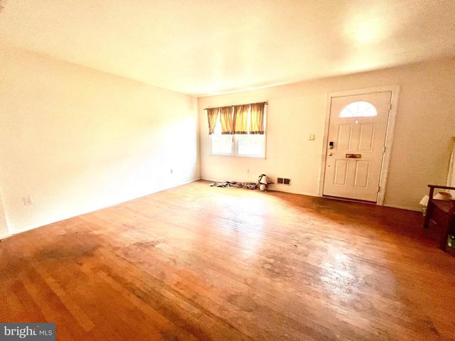 14759 BARKSDALE ST, Woodbridge, VA 22193