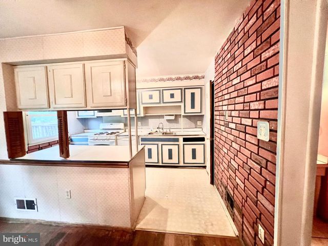 14759 BARKSDALE ST, Woodbridge, VA 22193