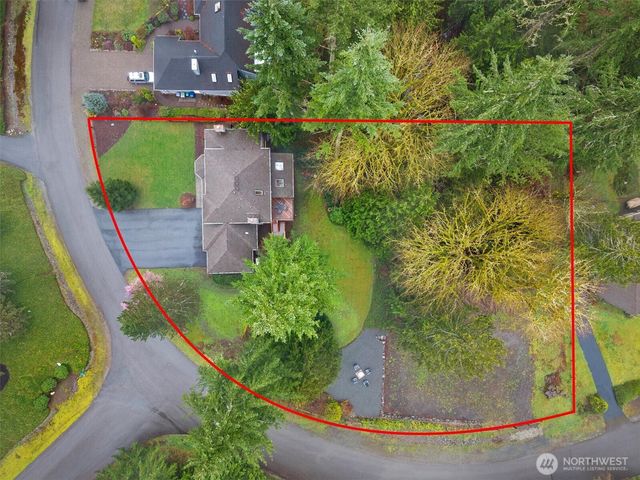 19403 NE 203rd Place, Woodinville, WA 98077