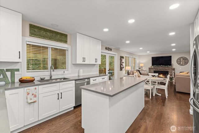 19403 NE 203rd Place, Woodinville, WA 98077