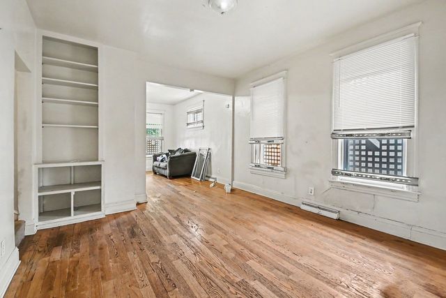 15 W Mceldowney Street, Chicago Heights, IL 60411