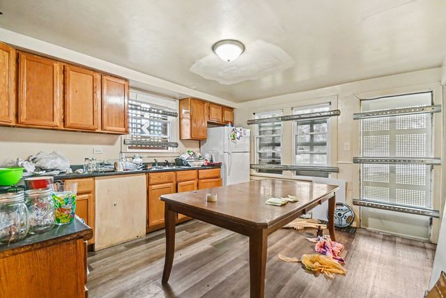 15 W Mceldowney Street, Chicago Heights, IL 60411