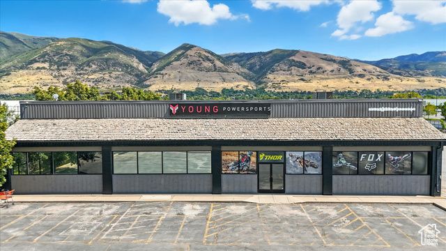 240 N FRONTAGE RD, Centerville, UT 84014